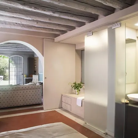 Apartment Rio Barnaba Giardino - Locappart Venedig